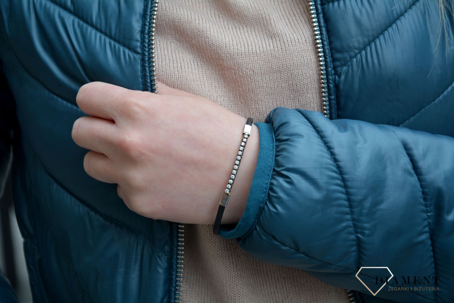 Bransoletka srebrna damska skóra czarna ✓srebrne bransoletki ✓ Srebrne bransoletki w sklepie zegarki-diament.pl✓ Autoryzowany sklep✓ Kurier Gratis 24h✓ Gwarancja najniższej ceny✓ Grawer 0zł✓Zwrot 30 dni✓Negocjacje ➤Zapra.jpg